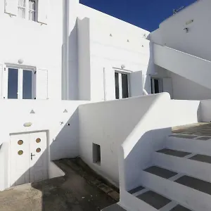2* Aparthotel Morfoula's